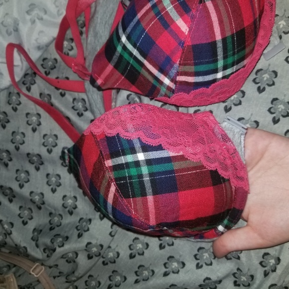 Victoria's Secret Flannel Bra - Picture 2 of 4